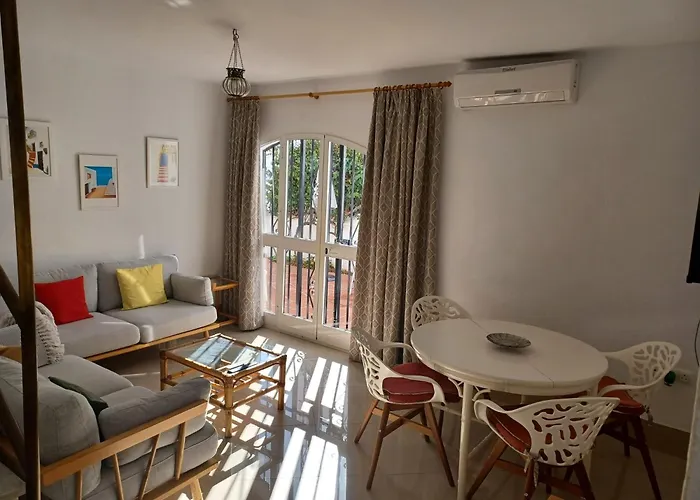 Pinos 20 Menyber Nerja